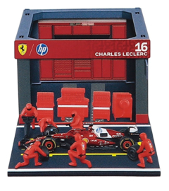 Pit-Stop - Ferrari SF-25 N16 Charles Leclerc - met auto en figuurtjes - 1/43