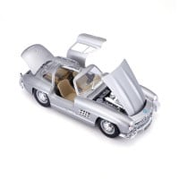 Mercedes Benz 300SL - zilver - 1/24