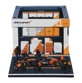 Pit-Stop - McLaren MCL39 2025 N4 Lando Norris - met auto en figuurtjes - 1/43