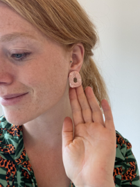 Statement stud • faux stone • rozenkwarts