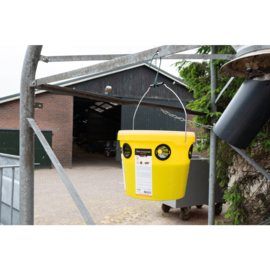 Knock Pest FlyNip VliegenEmmer (incl. traktatie)