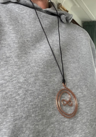 Ketting van Koper swirl met Infinty (5,8cm)