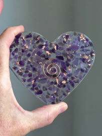Orgonite hart Amethist met koper 10x8,5x0,5cm