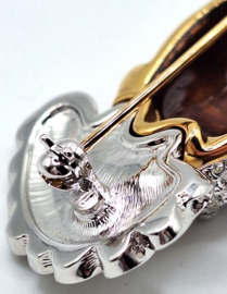 Pierrot broche