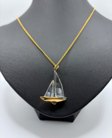 Goud met zeilboot hanger 9450/000/050