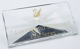 Titel plaquette Caring and Sharing (1987-1989)