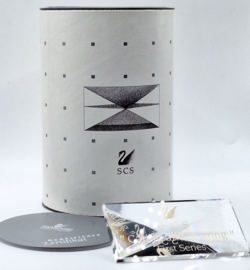 Titel plaquette Caring and Sharing (1987-1989)