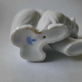 Lladro - Attentive Polar Bear (#1207)