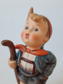 GH - 16 - Hiker Boy (15 cm)