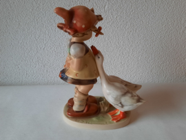 GH - 47 - Goose girl (groot)