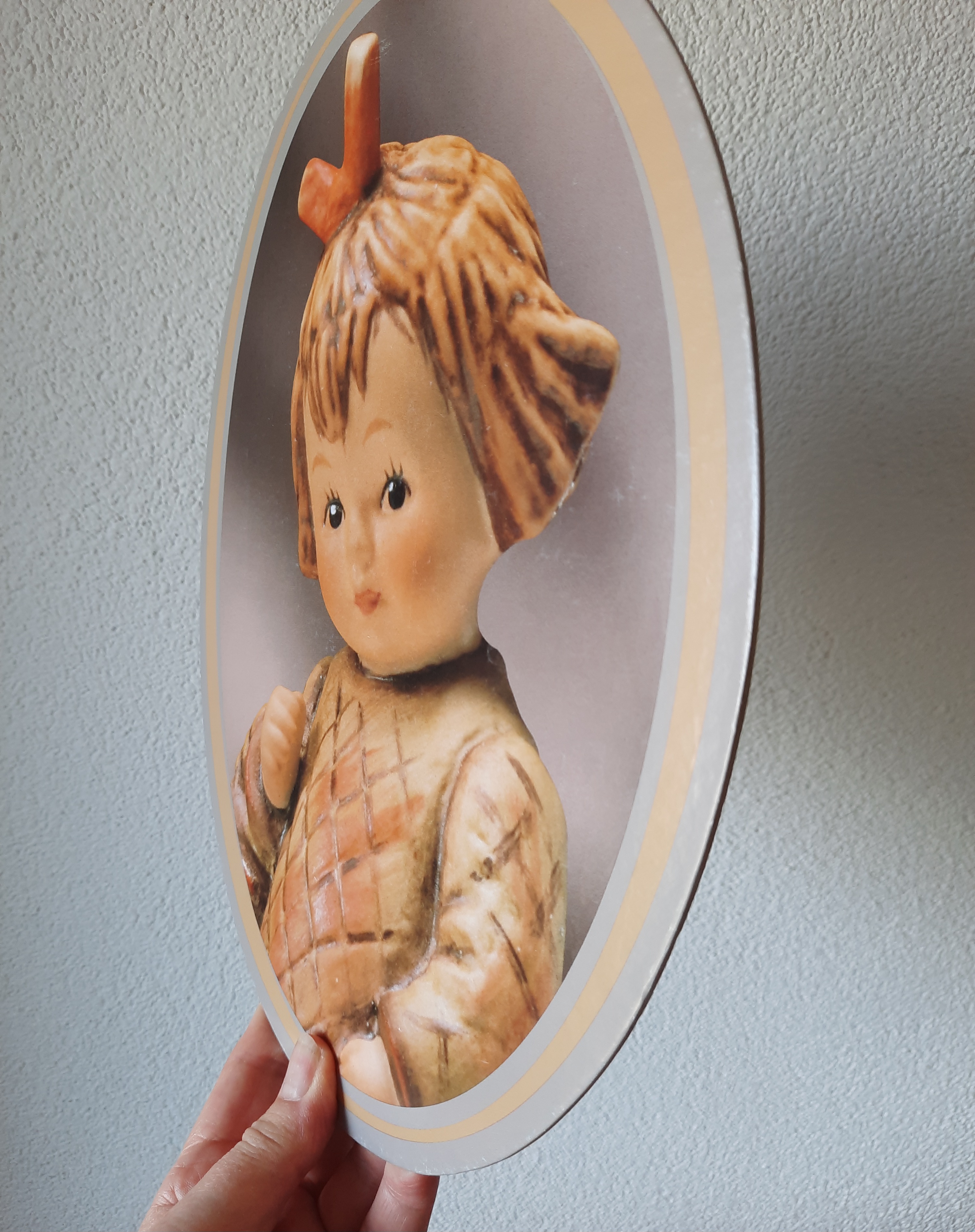 Kartonnen reclamebord Hummel Ovaal