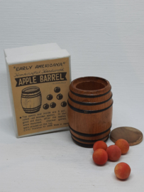 PH - 4702 - Apple Barrel / Houten vat met appels 1:12