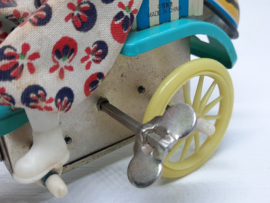 Blikken mannetje op de fiets