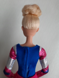 Barbie - 2019 - Barbie Gymnast (GJM72)