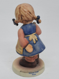GH - 768 - Pixie