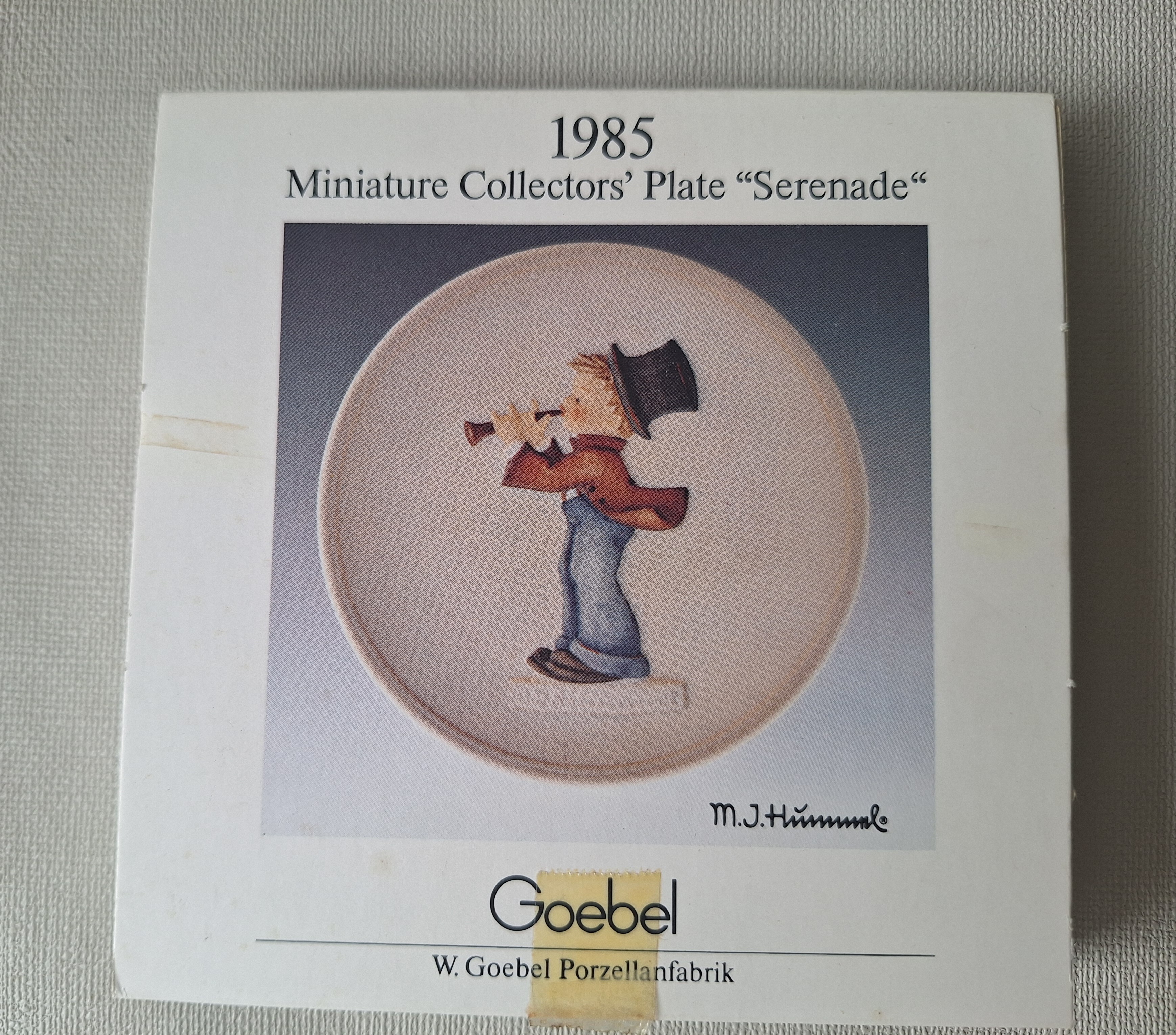 GH - Hummel Miniature Collectors Plate 1985 Serenade