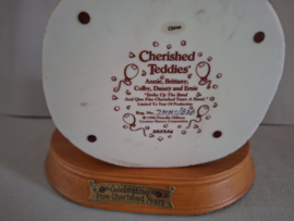 CT - 205354 - Annie, Brittany, Colby, Dannie and Ernie