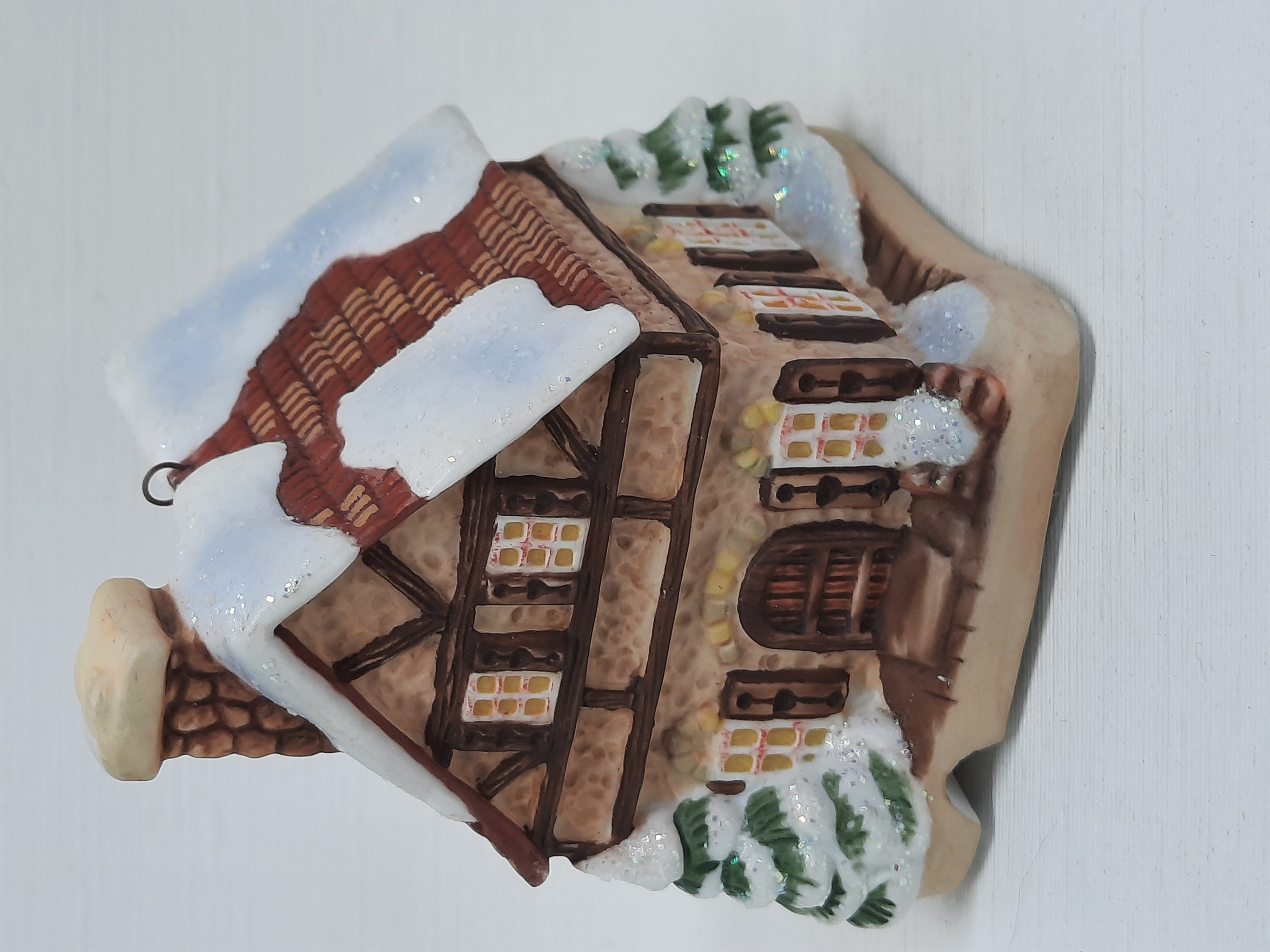 Hummel Kerst ornament Huisje "Village bakery"
