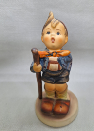 GH - 16 - Hiker Boy (10 cm)