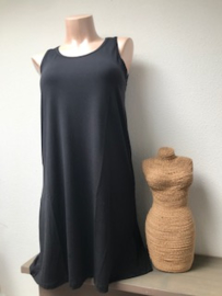 Hento dress zwart