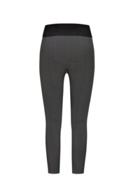 Liane Leggin
