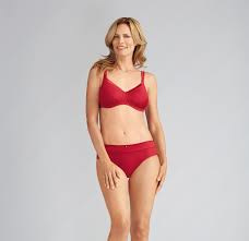 Lara Satin Slip Rood