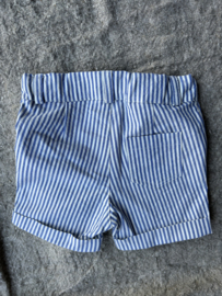 Short blue