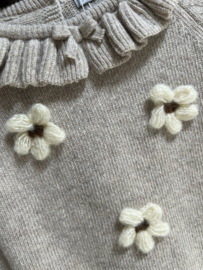 Trui beige bloem