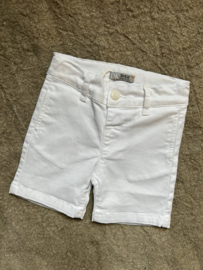 Boy short wit