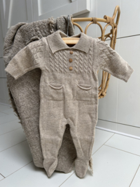 Boxpakje beige