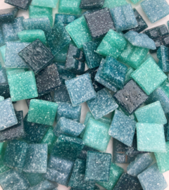 Glassteentjes 1x1 cm - 400 stuks - mix zeegroen denimblauw