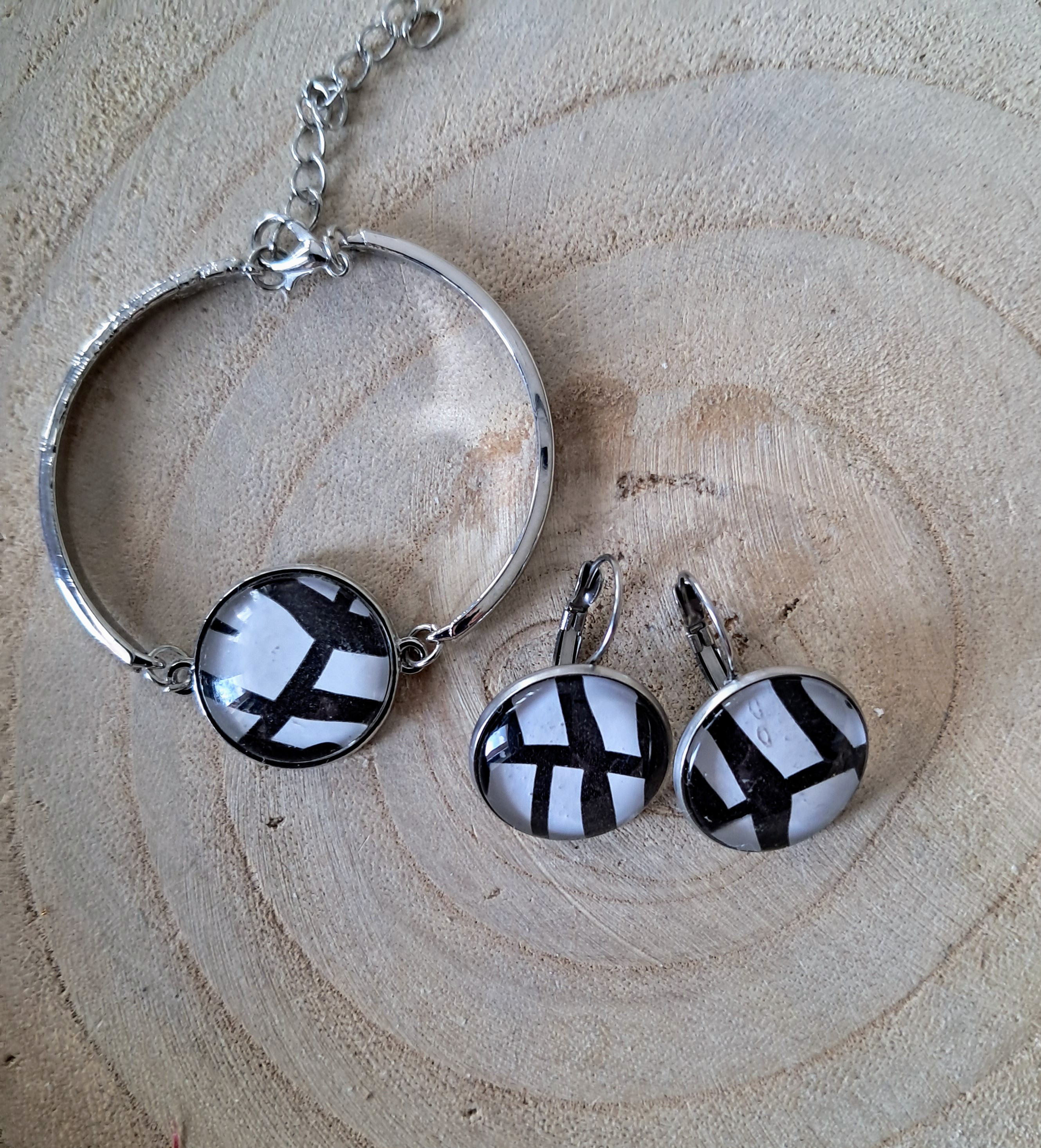 Armband met bijpassende oorbellen