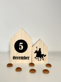 Houten huisje maat S | Sint op paard