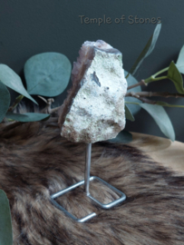 Amethist op standaard