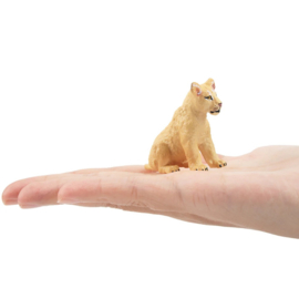 Leeuw welp zittend Toymany