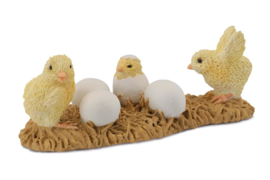 Chicks with eggs   CollectA 88480