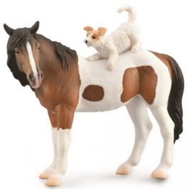 Skewbald mare & terrier XL 1:20 CollectA 88891