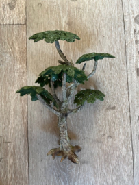 Tree  20 cm