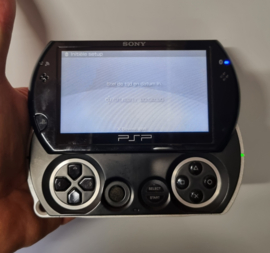 PSP Go Piano Black 16GB (complete)