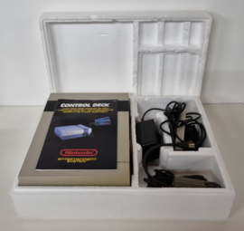 NES Control Deck (boxed with manual) HOL