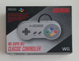 Wii Super NES Classic Controller - Club Nintendo (new)