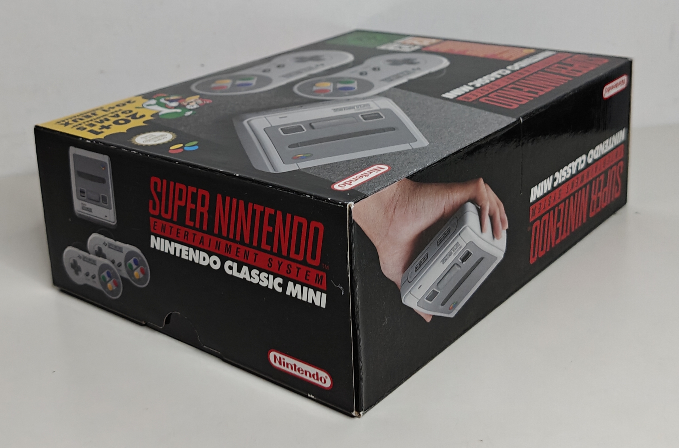 Nintendo Classic Mini: Super Nintendo Entertainment System (new)