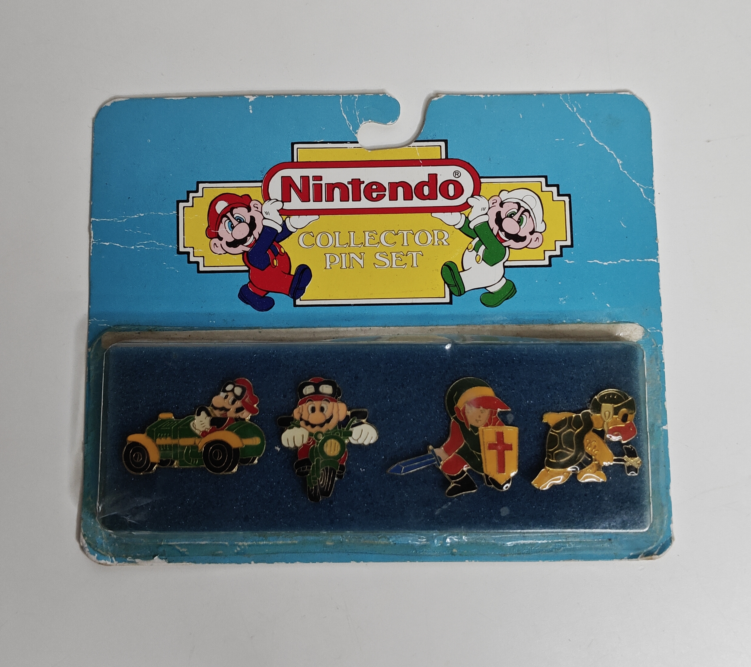 Nintendo Collector Pin Set (new) -2-