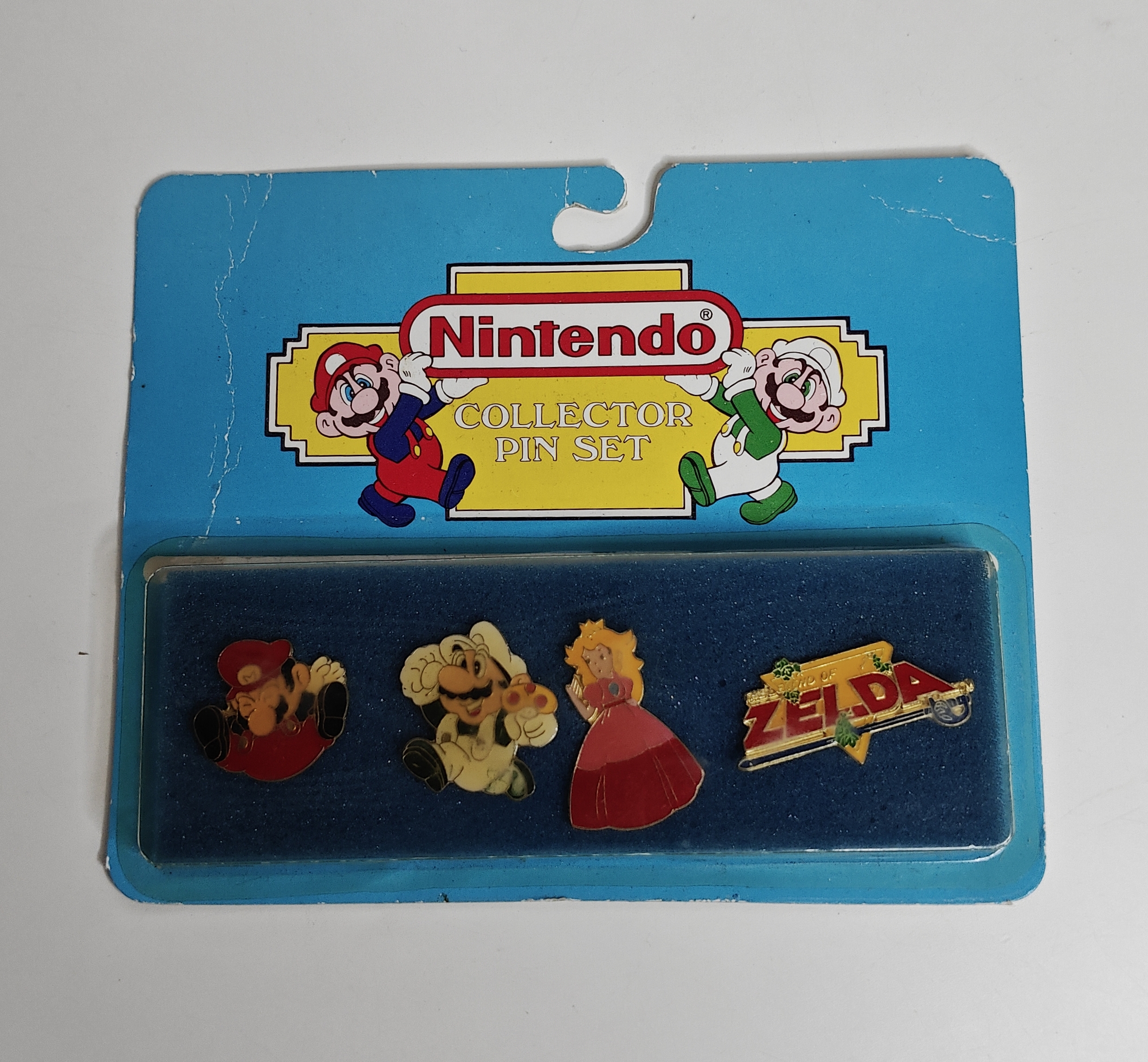 Nintendo Collector Pin Set (new) -1-