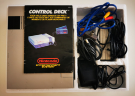 NES Control Deck (CIB) HOL
