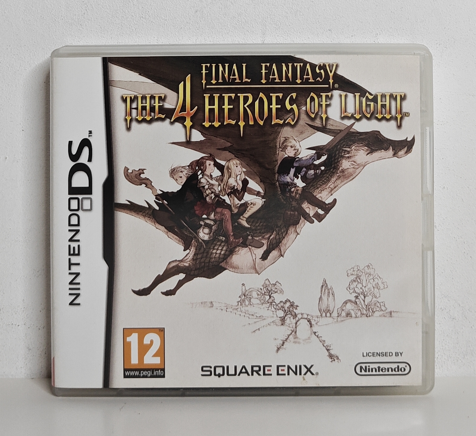DS Final Fantasy - The 4 Heroes of Light (CIB) FAH