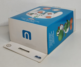 Wii U Wired Fight Pad Yoshi (new)