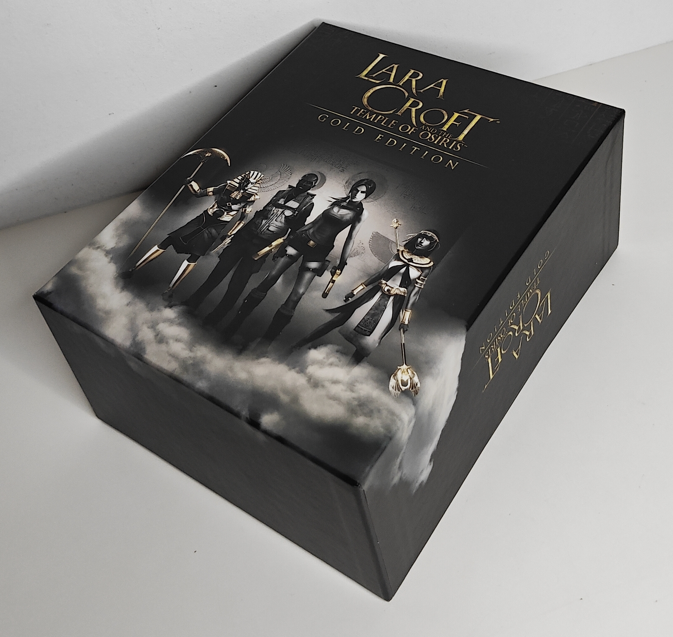 PS4 Lara Croft and the Temple of Osiris - Gold Edition (CIB)