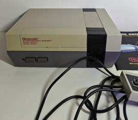 NES Control Deck (complete) ESP