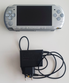 PSP 3004 Slim & Lite Mystic Silver (boxed without inlay)